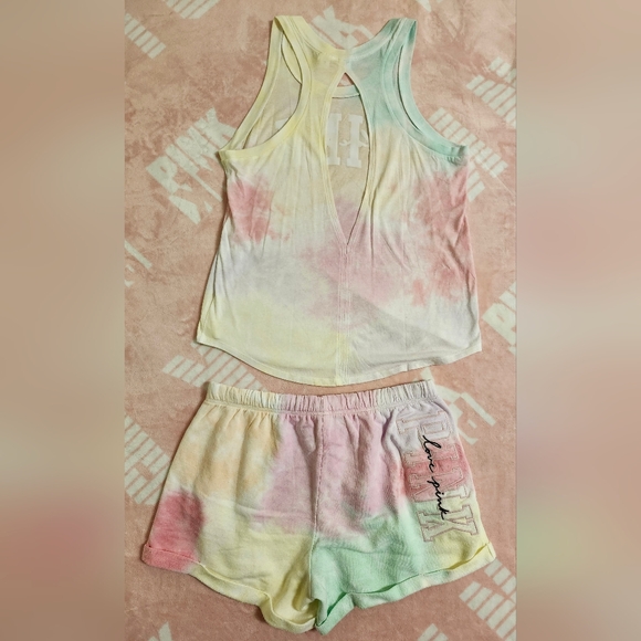 #340 VS Pink NWT Pastel Ombre Set 💗 - Picture 3 of 5